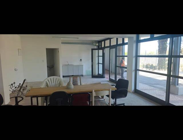OFFICE PROPERTY TO RENT IN NDABENI